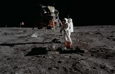 Why the Moon Landings Footage Would Have Been Impossible 